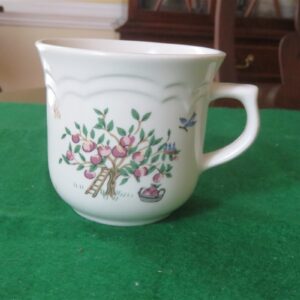 Pfaltzgraff Flat Cup Apple Valley Pattern 1