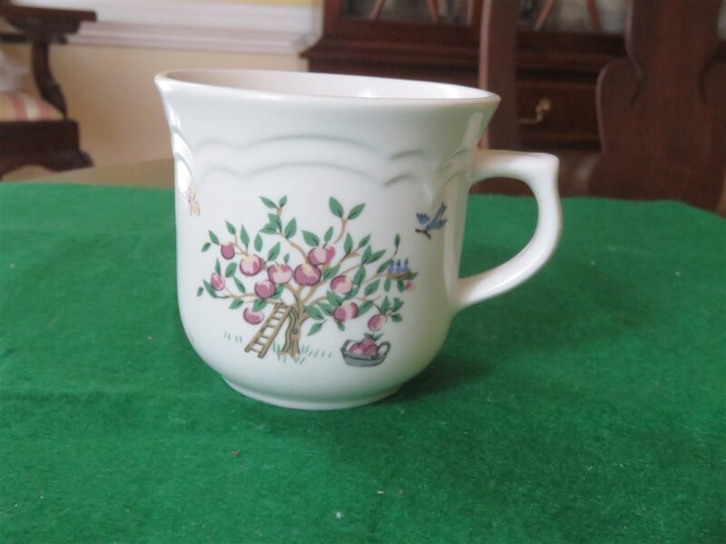 Pfaltzgraff Flat Cup Apple Valley Pattern 1