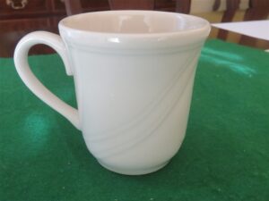 White Diner Restaurantware Cups USA 1 2