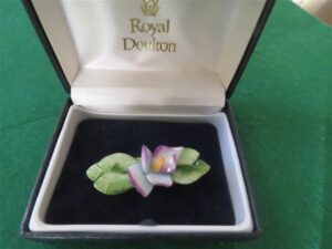 Royal Doulton Orchid Flowers Pin Brooch 1