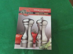 Olde Thompson Pepper Mill and Salt Shaker Set 1