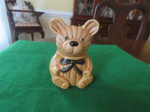 Ceramic Honey Bear Jar with Wood Dipper 4