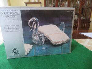 Swan Guest Towel Holder 2