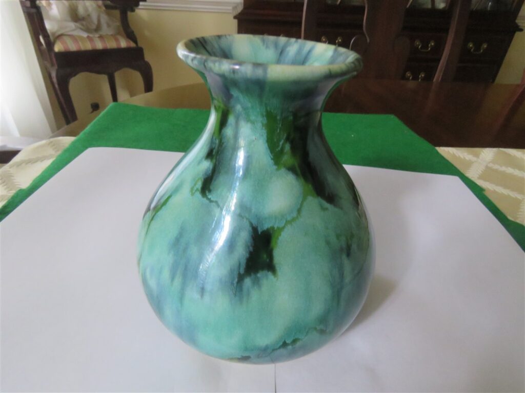 Pottery Vase McCoy Pottery 1