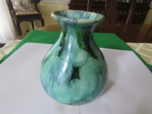 Pottery Vase McCoy Pottery 1
