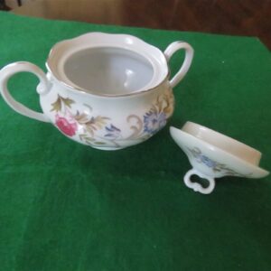 Favolina-Karolina Creamer & Sugar Bowl with Lid Marjorie Pattern 6