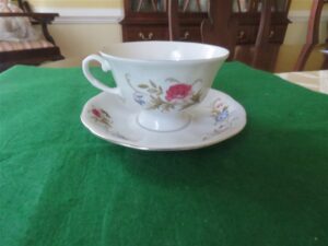 Favolina-Karolina Footed Cup & Saucer Marjorie Pattern 2