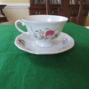 Favolina-Karolina Footed Cup & Saucer Marjorie Pattern 2