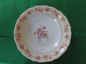 Serving Bowl Gold Castle Japan Hostess Pattern 1