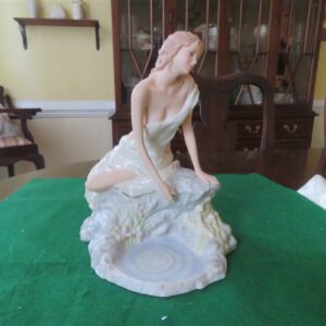 Lenox Sculpture Daybreak Woman At The Pond 1