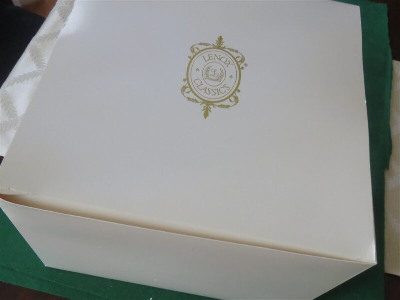 Lenox Sculpture Daybreak Woman At The Pond 9