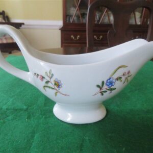 Cordon Bleu BIA Vintage Footed Gravy Boat Freda Collection 2