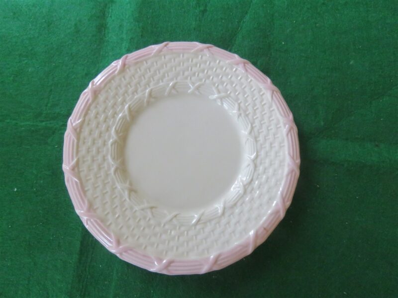 Portuguese Majolica Basketweave Barbotine Plates 1