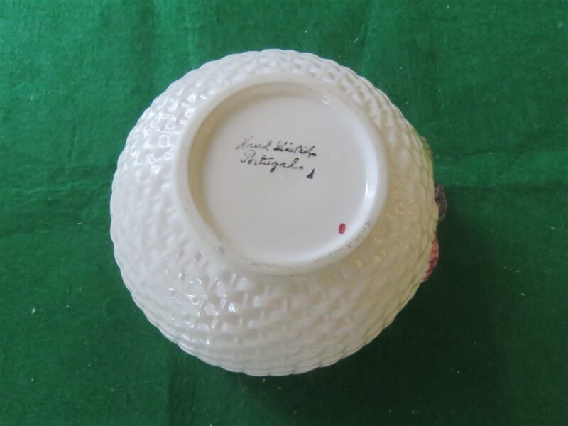 Portuguese Majolica Basketweave Barbotine Bowls  Soup Bowls 4