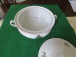 Covered Casserole Dish Cuthbertson 14
