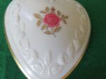 Lenox trinket box with lid 13
