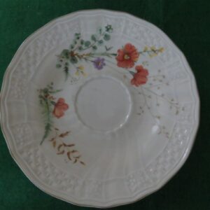 Mikasa Margaux Saucers D1006 Ivory Floral Basket weave 3
