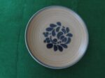 101113L2 (1067 x 800) Pfaltzgraff Salad Plate (Small) Set of 4 plates Folk Art pattern, Stoneware 2