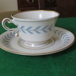 Syracuse China Sherwood Old Ivory Footed Tea Cup & Saucer 2