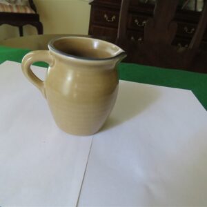 Pfaltzgraff Folk Art Pitcher USA Blue Tan Creamer 024. 2