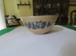 Pfaltzgraff Folk Art Mixing Bowl USA Blue Tan 458. b