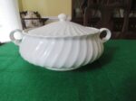 Serving Bowl With Lid and Two Handles 1