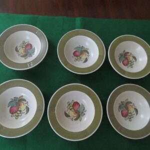 Metlox Poppytrail Provincial Fruit Avocado Rim Dessert Plates 1