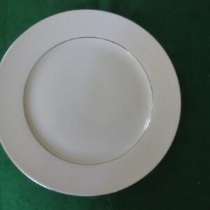 Vintage Towne Fine China "Bridal Lace" dinner plate. 1