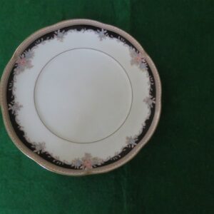 Vintage Noritake "Palais Royal" bread plate. 1