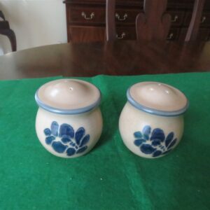 Pfaltzgraff Folk Art salt and pepper shaker 1